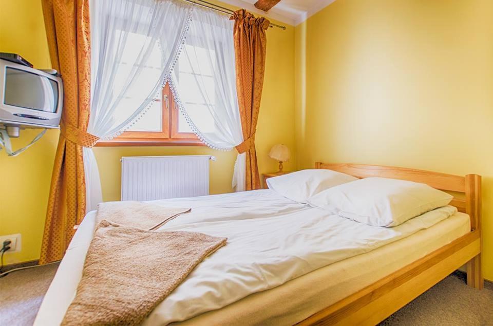 Karczma U Wallenroda Ryn  Dış mekan fotoğraf